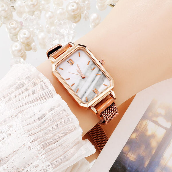 Laura's Lässige Eleganz: Damen Uhren Mode Viereckige Quarzuhr Armband-Set Grünes Zifferblatt Einfach Roségold Mesh Luxus Damen Uhren